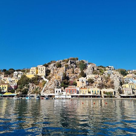 Little Gem Symi Boutique Studio Luaran gambar